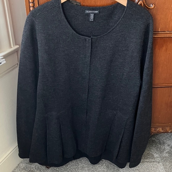 Stunning Eileen Fisher Wool Knit Sweater/Jacket - Picture 9 of 12
